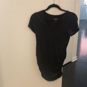 A pea in the pod black t-shirt, size M